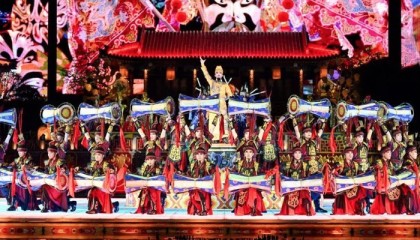 IPO雷达｜《长恨歌》背后公司再冲上交所主板，入局泰山项目能成功吗？