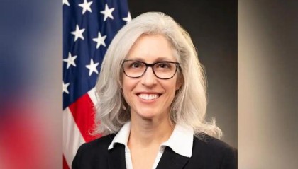 上任不到一个月美国疾控中心主任被解职