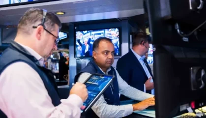 9月27日收盘：PCE指数符合预期，美股三连跌后反弹收高