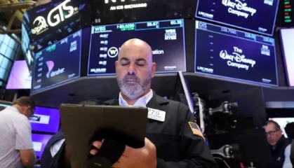 早盘：美股涨跌不一 纳指与标普创新高后涨幅收窄