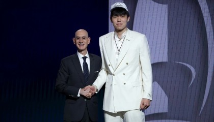 杨瀚森：20岁从NBA起飞