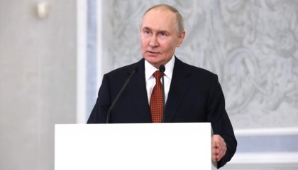 普京：我们被骗了