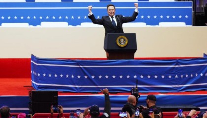 “美国党”登场，马斯克要挑战谁的底线？