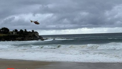 中国女子元旦凌晨4点在澳洲游泳溺亡