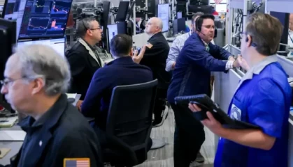 午盘：美股涨跌不一 纳指与标普指数转涨