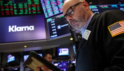 午盘：美股维持涨势 三大股指齐创盘中新高