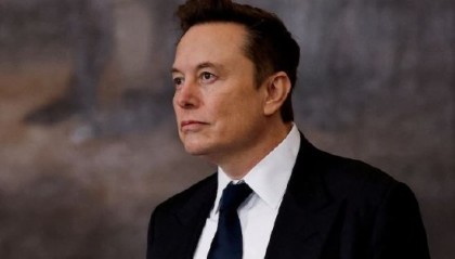 马斯克称将大幅削减政治支出，继续担任特斯拉CEO至少五年