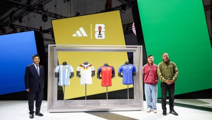 阿迪耐克抢跑，运动品牌世界杯营销战端开启