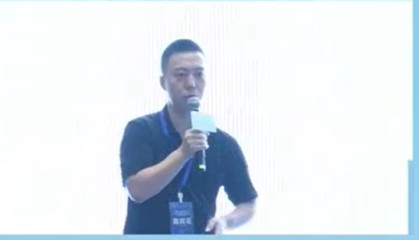 AI落地速度有多快？宽邦科技创始人梁举: 2025部分模块已经99%由AI输出 人类只剩“按回车”和“喝咖啡”