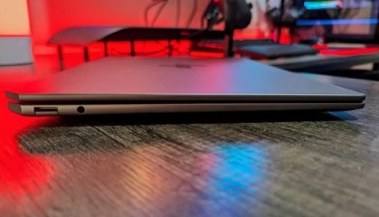 惠普新3K笔记本比Macbook Air更薄｜直击CES