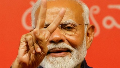 四次拒接特朗普电话后，莫迪奔向中日