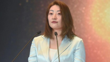 娃哈哈回应宗馥莉辞职属实，离职或与“娃小宗”有关