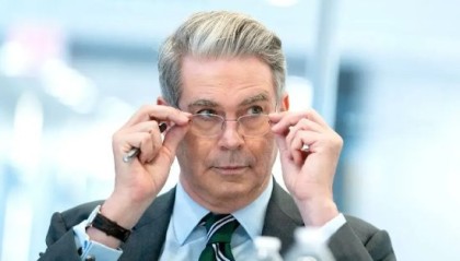 “劳工统计局早该整顿” 美国财长贝森特为特朗普解雇该局局长辩护