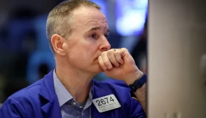 午盘：美股继续上扬 三大股指均创新高