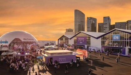 2025外滩大会在沪落幕：50多项科技新成果亮相，人机共生照进现实