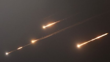 伊朗以导弹齐射回应以色列的大规模袭击