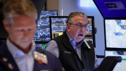 午盘：美股小幅上扬 标普500指数突破5900点